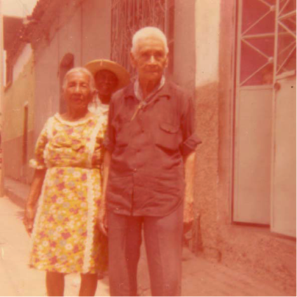  Amelio Robles con Guadalupe Barrón en Iguala, Guerrero, 1976. Foto de Marcelo González Bustos.