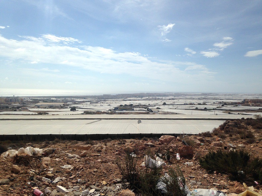 Vista de invernaderos en término municipal de Roquetas de Mar, Almería, julio 2016./ Bandia Ribeira