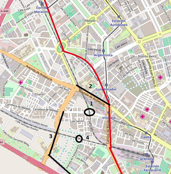 En este plano se marcan los cuatro accesos a La Chana; a continuación el autor aporta una fotografía por cada acceso.