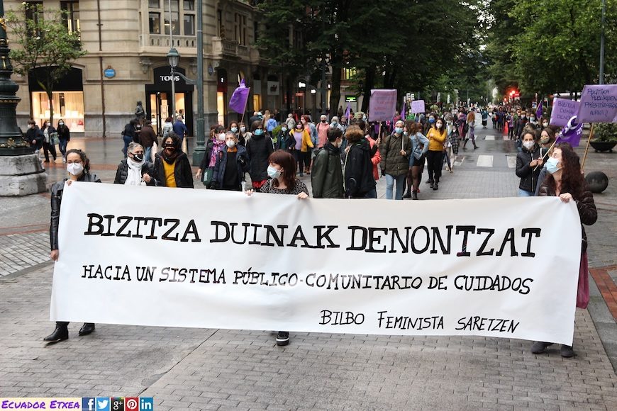 Cabecera de la manifestación en Bilbao convocada por Bilbo Feminista Saretzen para luchar contra el colapso de los cuidados. / Ecuador Etxea