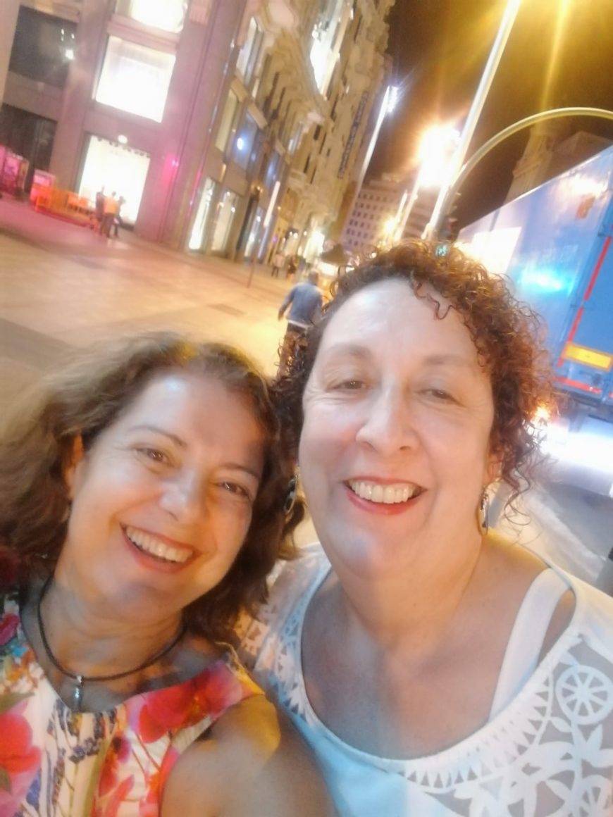 Lucía y Magis en la Gran Vía de Madrid el 20 de septiembre de 2018