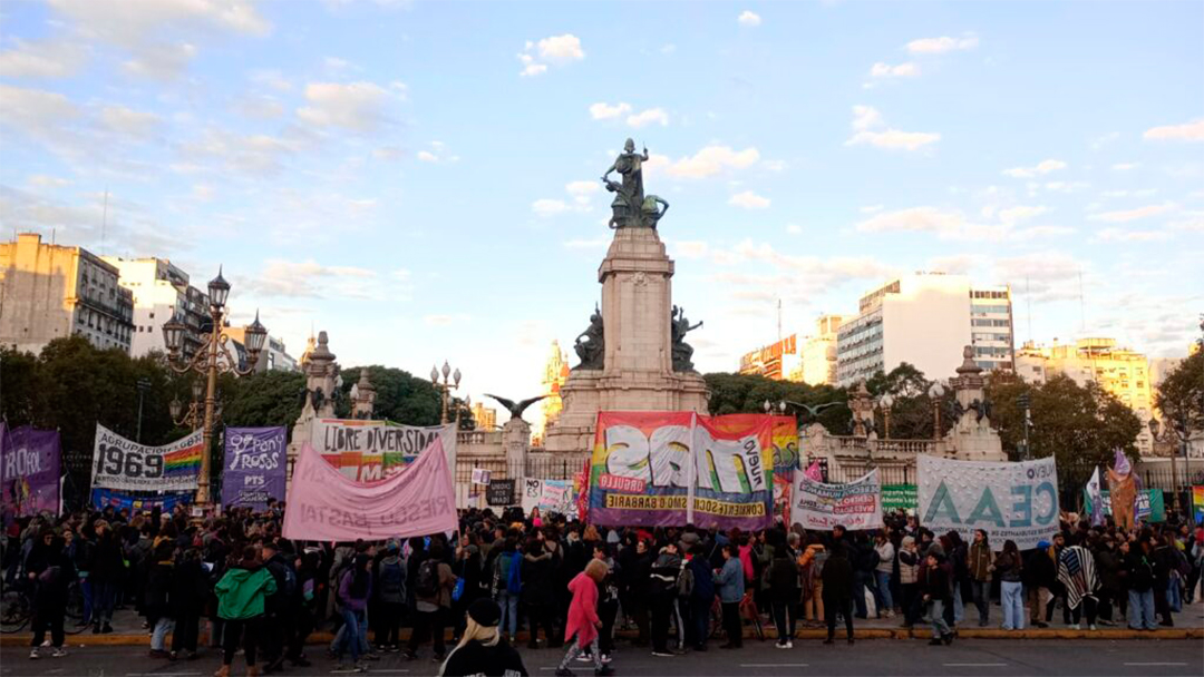 Reclamo 'No es Libertad, es Odio', frente al Congreso. Viernes 10 de mayo, Ciudad de Buenos Aires.